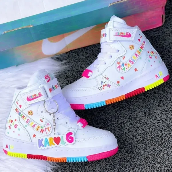 BOTAS KAROL G