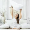 Almohada ergonómica rellena de fibra siliconada de algodón, diseñada para ofrecer un descanso confortable, fresco e higiénico. Ideal para cualquier posición al dormir. Medidas: 60x40 cm. Combo de 4 unidades por $59.900 con envío gratuito y pago contra entrega.