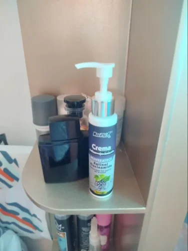 Haga clic para ver a pantalla completa CREMA RESVERATROL + ACEITE ANTIEDAD GRATIS photo review